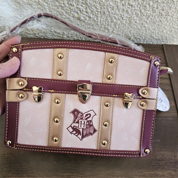 Harry Potter Danielle Nicole NWT Crossbody Bag Platform 9 3/4 NEW - Picture 16 of 16